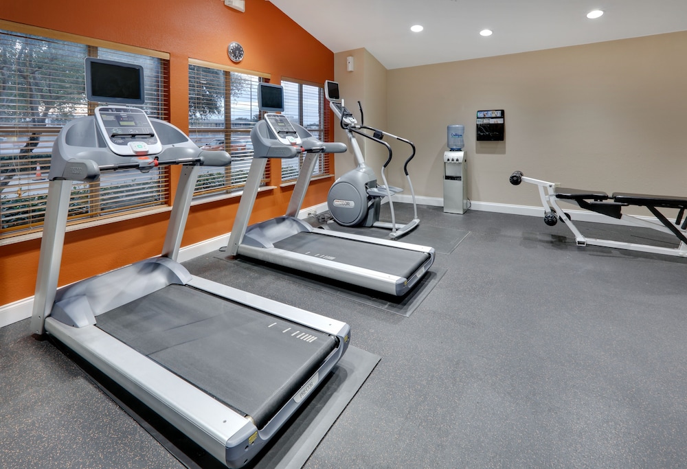Candlewood Suites Market Center by IHG - photo 21
