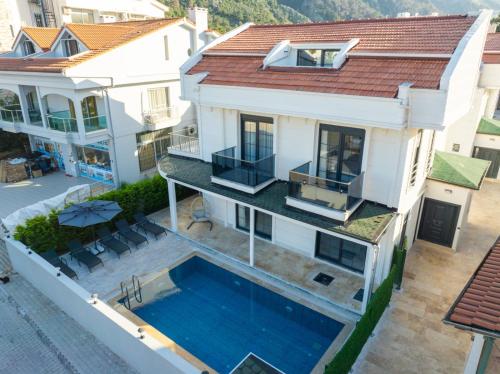 Villa Tutar 2 Marmaris Daily Weekly Rentals — 4-Star Luxury Hotel in Marmaris, Turkey