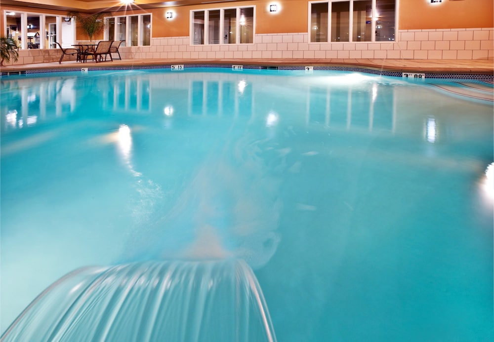 Holiday Inn Express Hotel & Suites Crawfordsville by IHG - photo 17