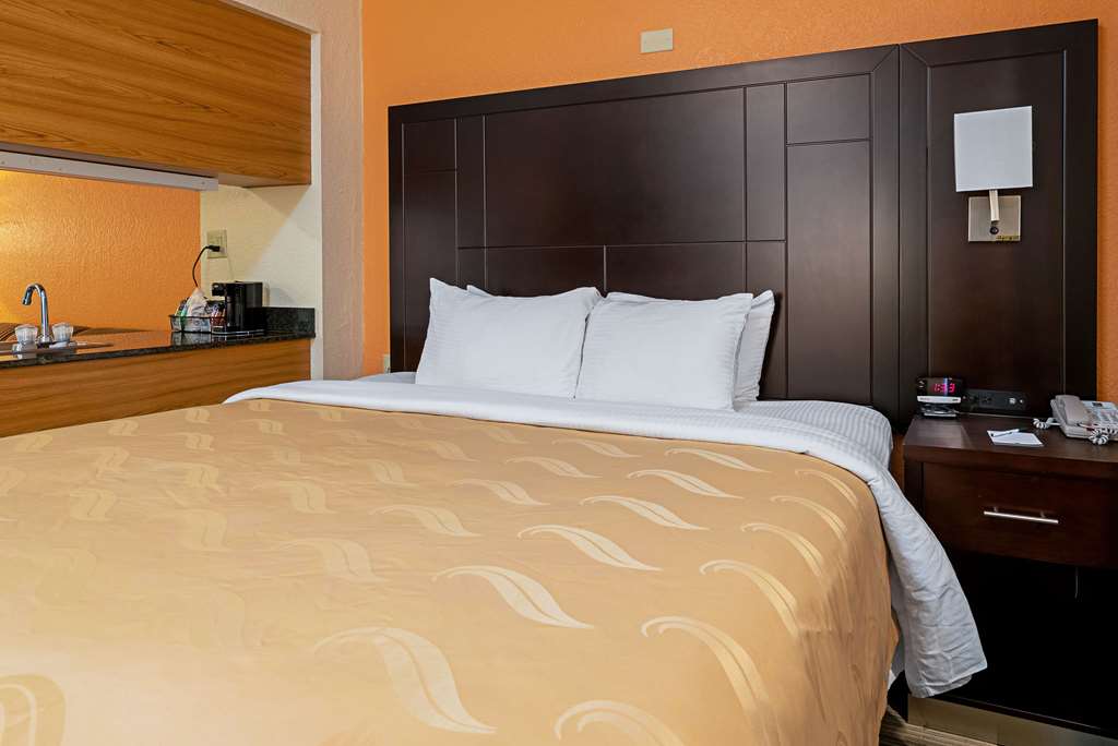Quality Inn & Suites Robbinsville - photo 21