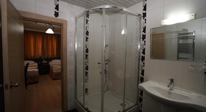 Yalihan Ari Hotel in Uenye, Turkey