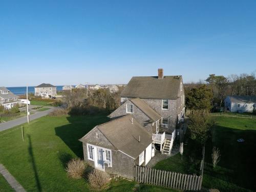 50 Phillips Road Bourne Cape Cod - carbon neutral hotel in Bourne