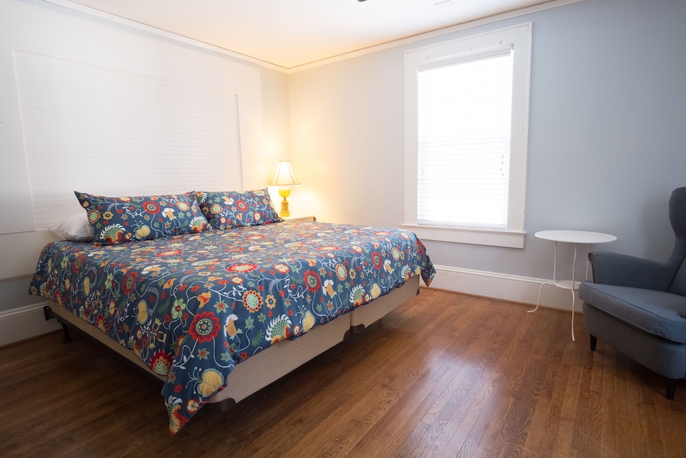 Swamp Rabbit Inn Travelers Rest - photo 9