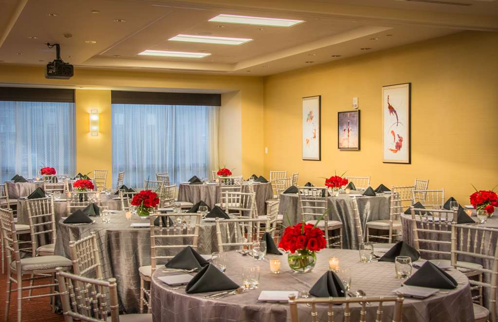 Hyatt Place Baltimore Inner Harbor - photo 17
