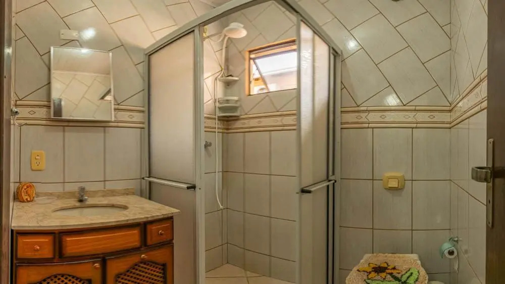 Casa 100m da praia 10 pessoas 3 quartos