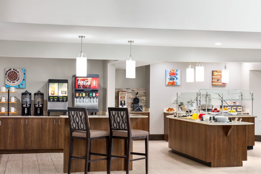 Staybridge Suites Fort Wayne by IHG - photo 43