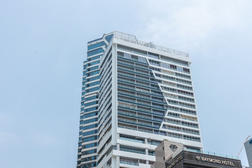 Haeundae Wave - carbon neutral hotel in Busan
