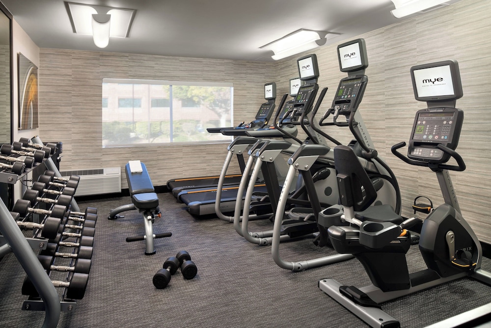 Courtyard by Marriott San Diego Sorrento Valley - photo 16