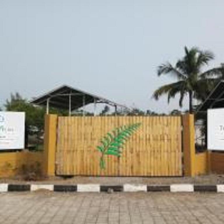 The Fern Seaside Luxurious Tent Resort - carbon neutral hotel in Daman