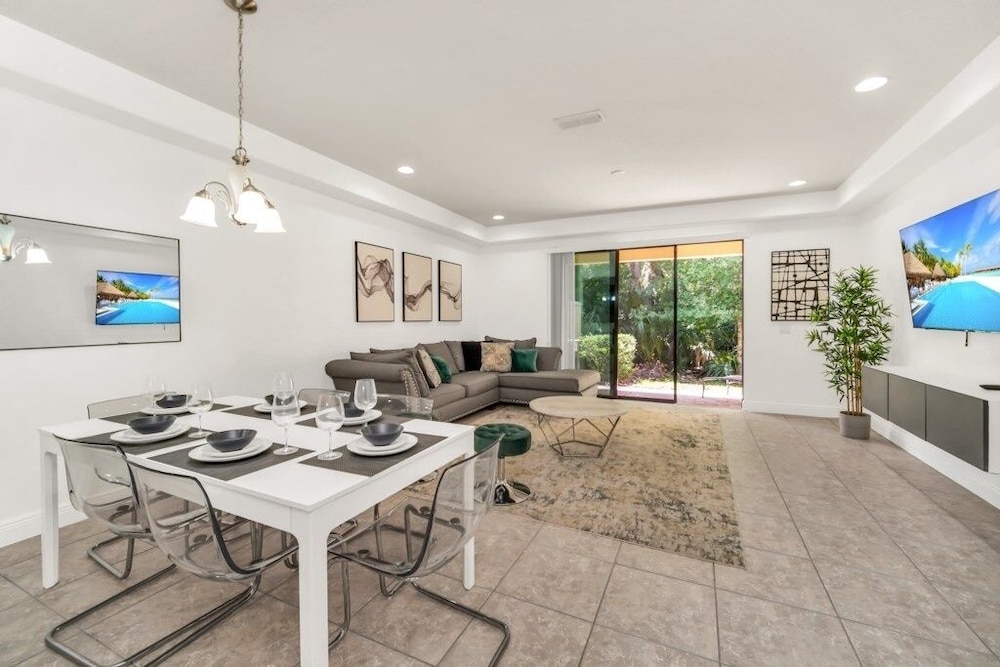 Tropical Escape 3 Bed Home In Beautiful Resort 3 Bedroom Condo - photo 27