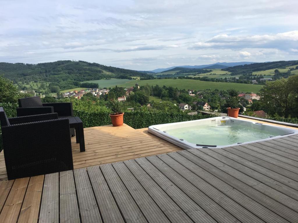 Kellys Spa - carbon neutral hotel in Kdyne