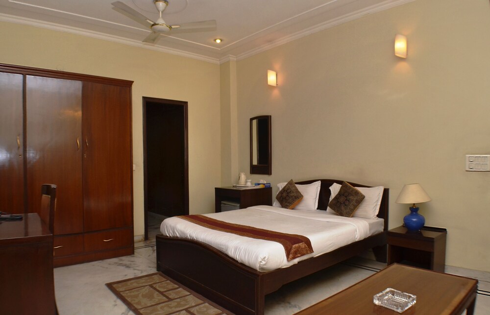 Acco959 in Gurgaon, India