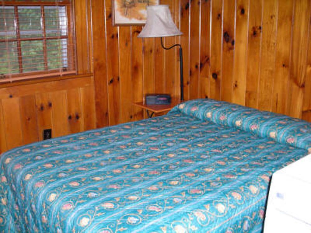 Cabins At Twinbrook Resort - photo 23