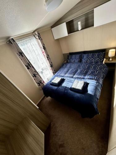 Charming Chamber with spacious relaxing area — Bognor Regis — photo 3