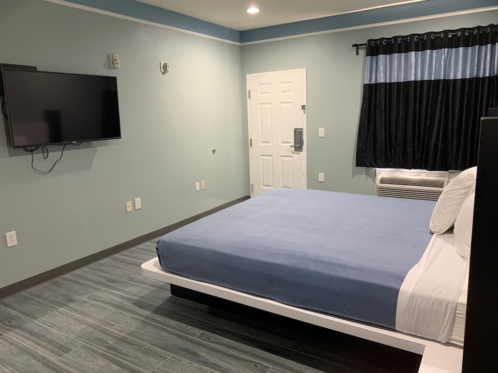 Crystal Suites - photo 8