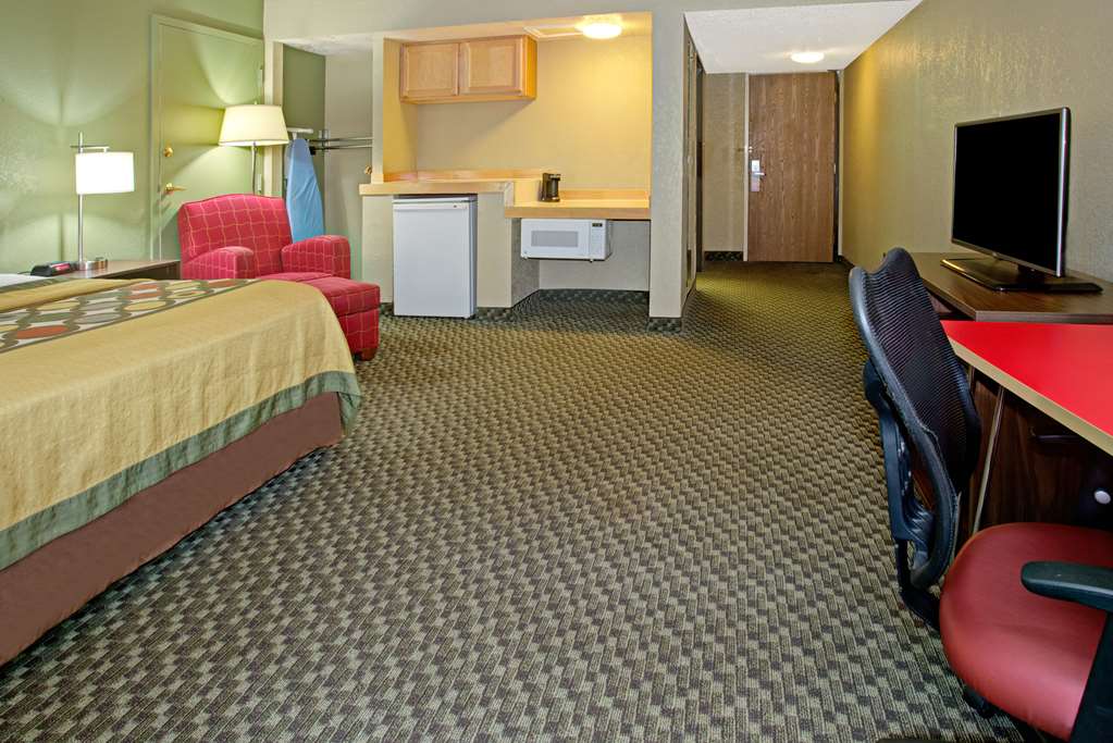 Super 8 by Wyndham Wheat Ridge Denver West - photo 12