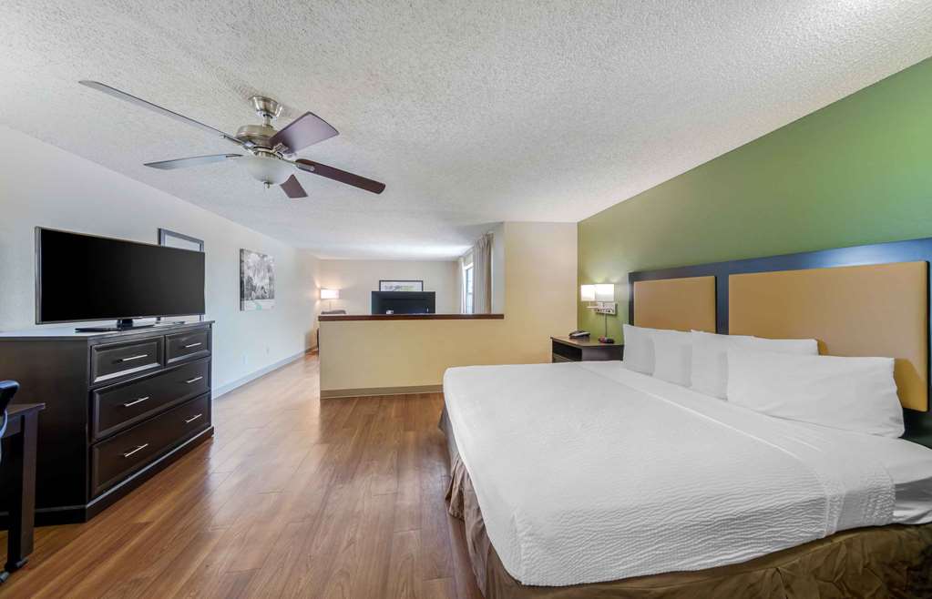 Extended Stay America Suites Los Angeles Arcadia - photo 31