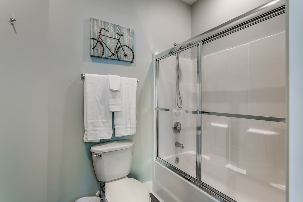 Together Resorts Cherry Grove Resort at 5405 B N Ocean Blvd - photo 45