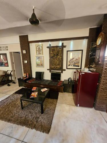 The Beautiful Bollywood Home 2Bhk In Bandra