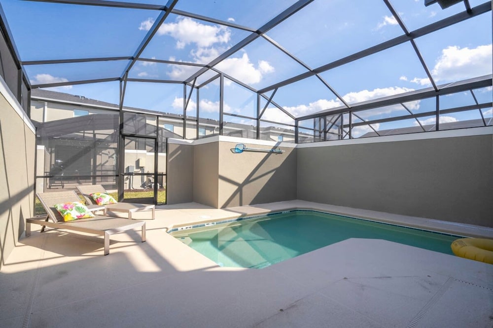 Stunning 5 Bd w Pool Storey Lake Resort 2653 - photo 40