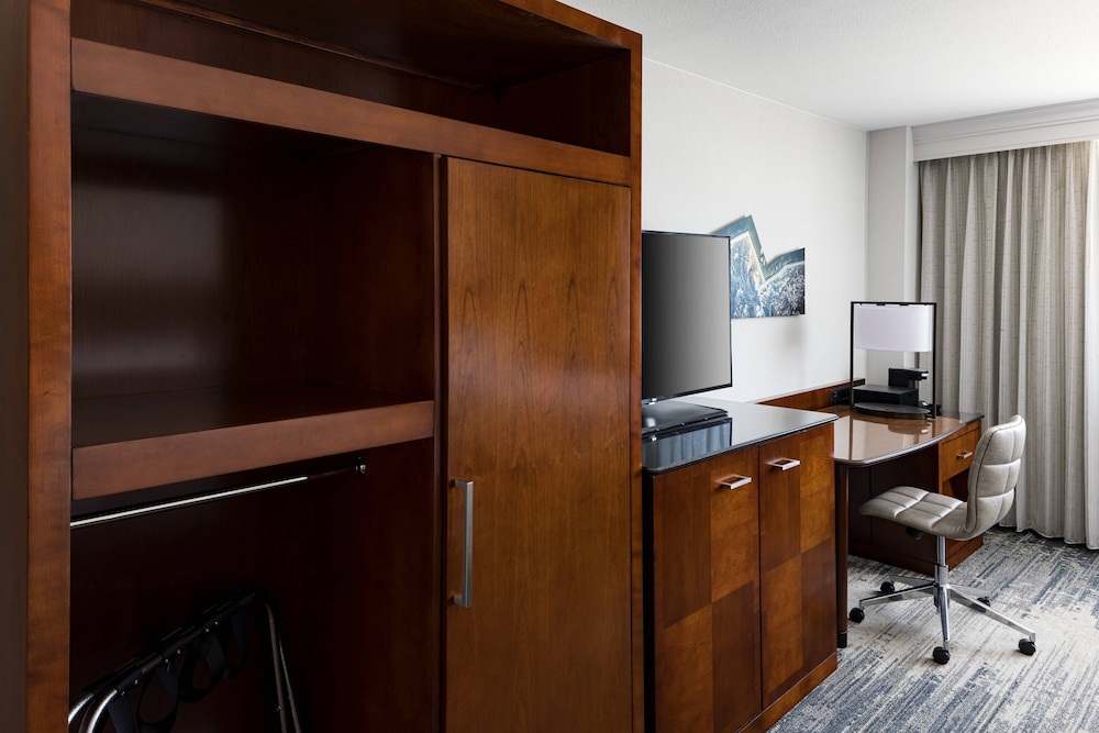 Richmond Marriott - photo 14