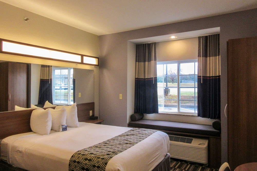 Quality Inn & Suites Caldwell I 77 - photo 3