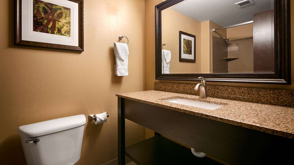 Best Western Woodland Inn - photo 11