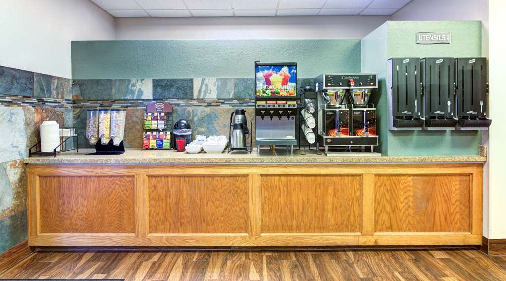 Best Western Center Pointe Inn - photo 33