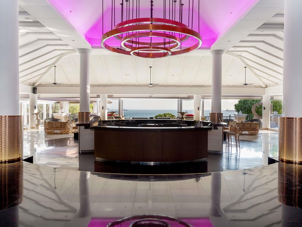 מזון ומשקאות