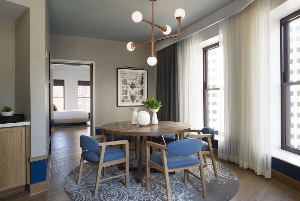 Kimpton Schofield Hotel an IHG Hotel - photo 3