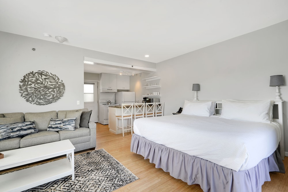 Windward Shores Ocean Resort - photo 19
