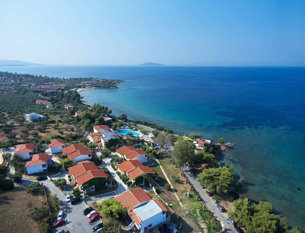 Acrotel Elea Beach — 4-Star Luxury Hotel in Nikiti, Greece