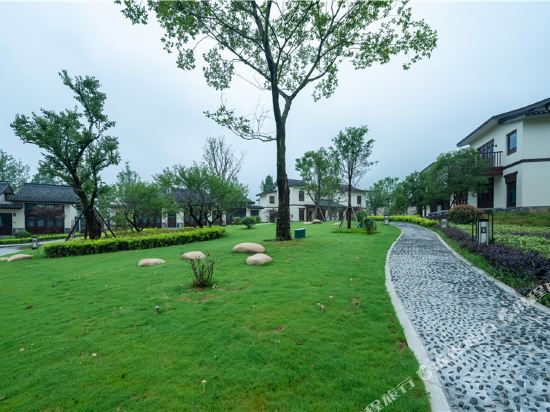 Jinglan Fuqishanju Hotel in Huzhou, People's Republic of China