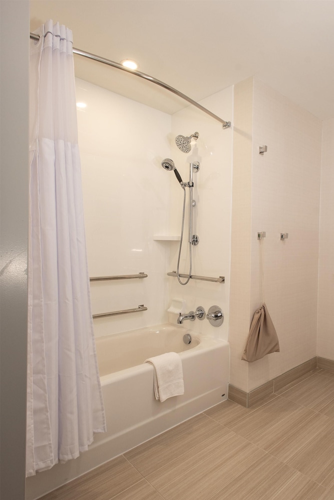 Hilton Garden Inn Dayton Downtown - photo 29