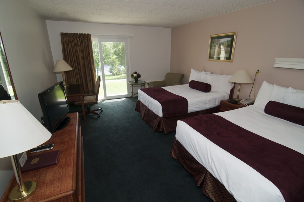 University Inn Academic Suites - photo 10