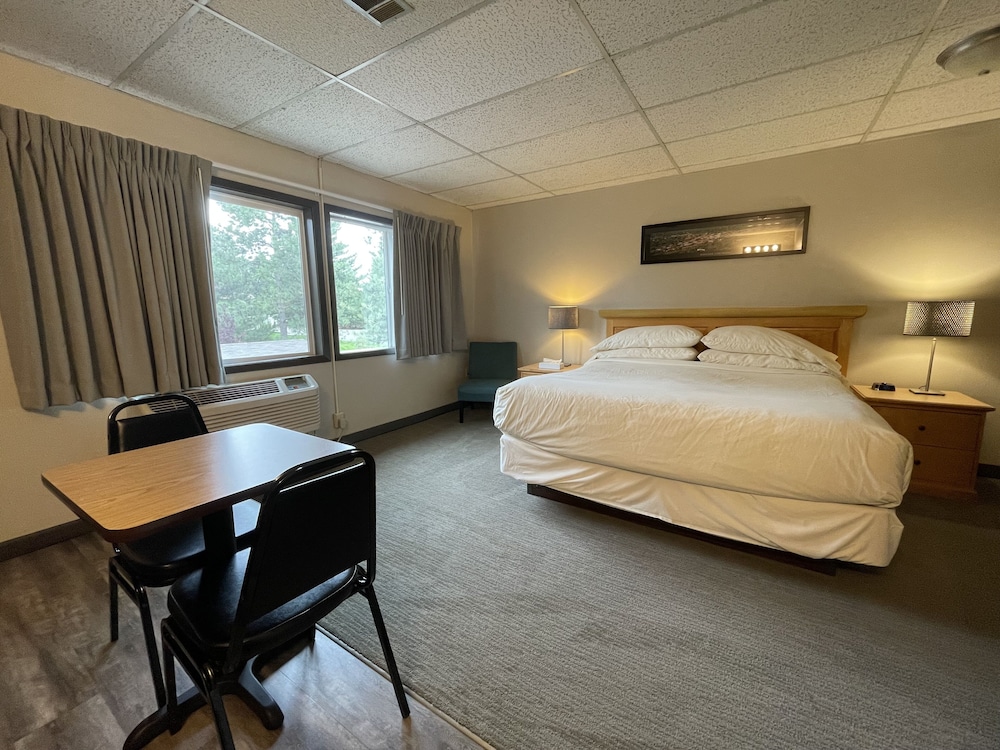 Boulder Twin Lakes Inn - photo 6