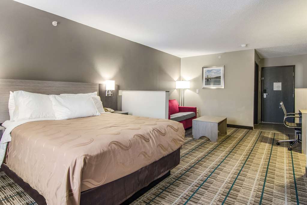 Quality Inn & Suites Grove City Outlet Mall - photo 24