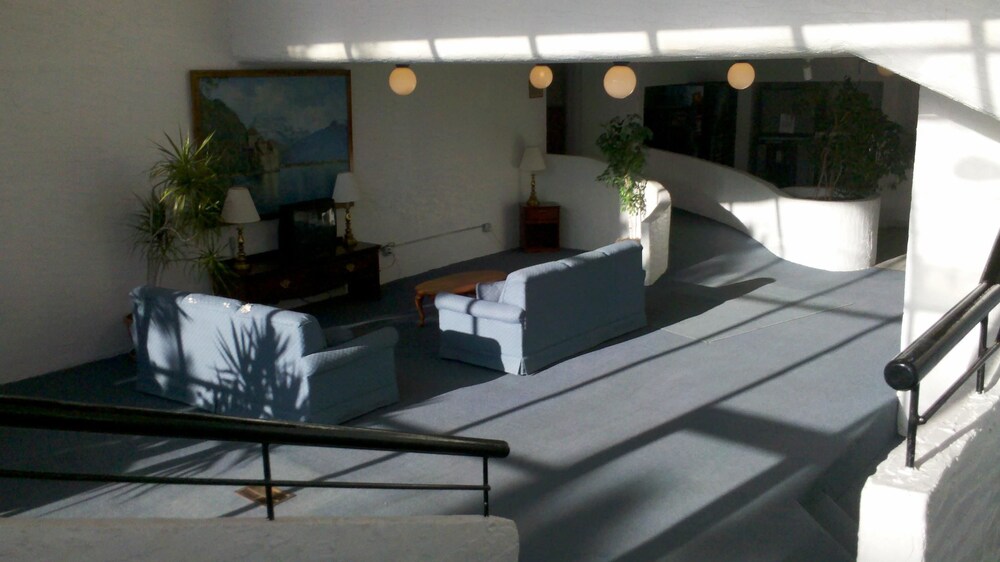 Swiss Chalet Inn - photo 9