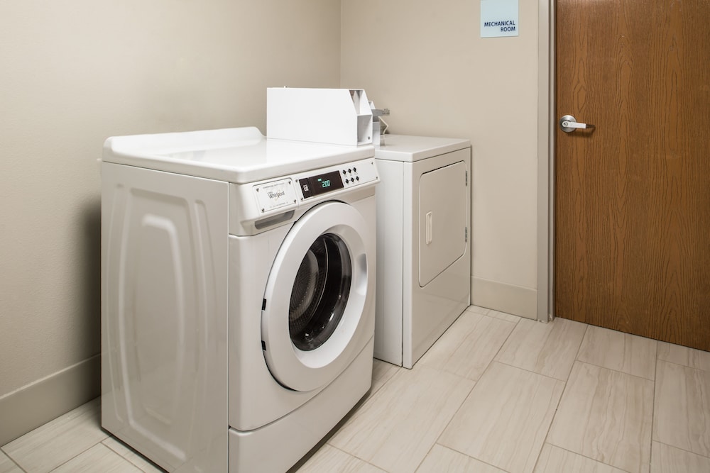 Holiday Inn Express Hotel & Suites Tampa Anderson Rd Veteran by IHG - photo 41