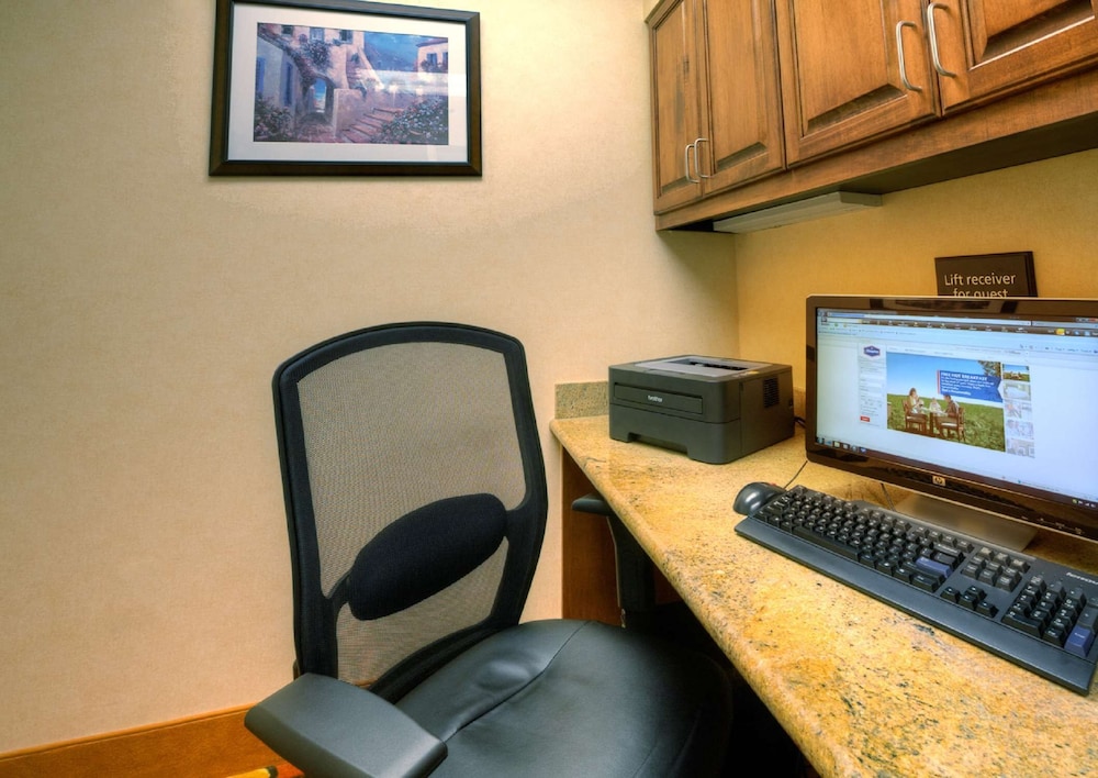 Hampton Inn & Suites McAllen - photo 44