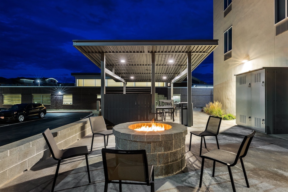 Candlewood Suites Layton Salt Lake City by IHG - photo 32