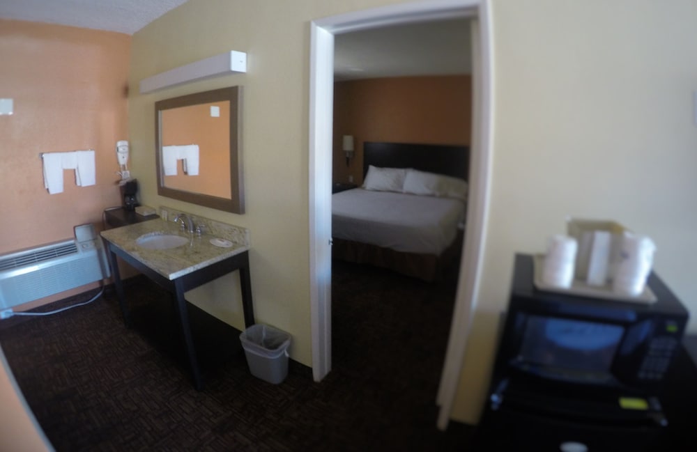 Americas Best Value Inn Blythe - photo 7