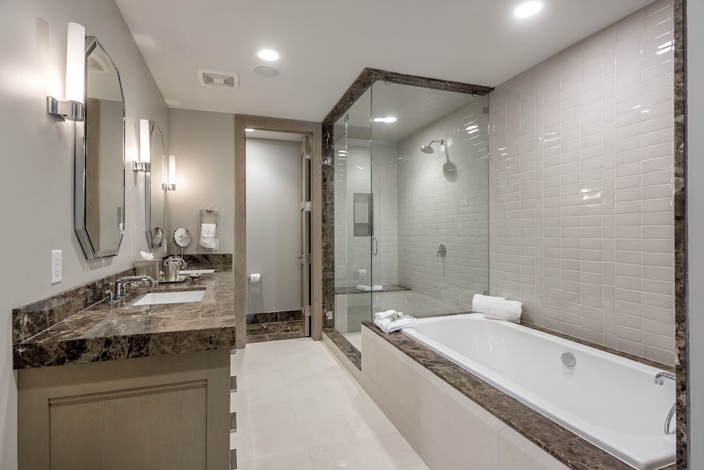 Platinum Four Bedroom Suite 4 Apartment Hotel by RedAwning - photo 14