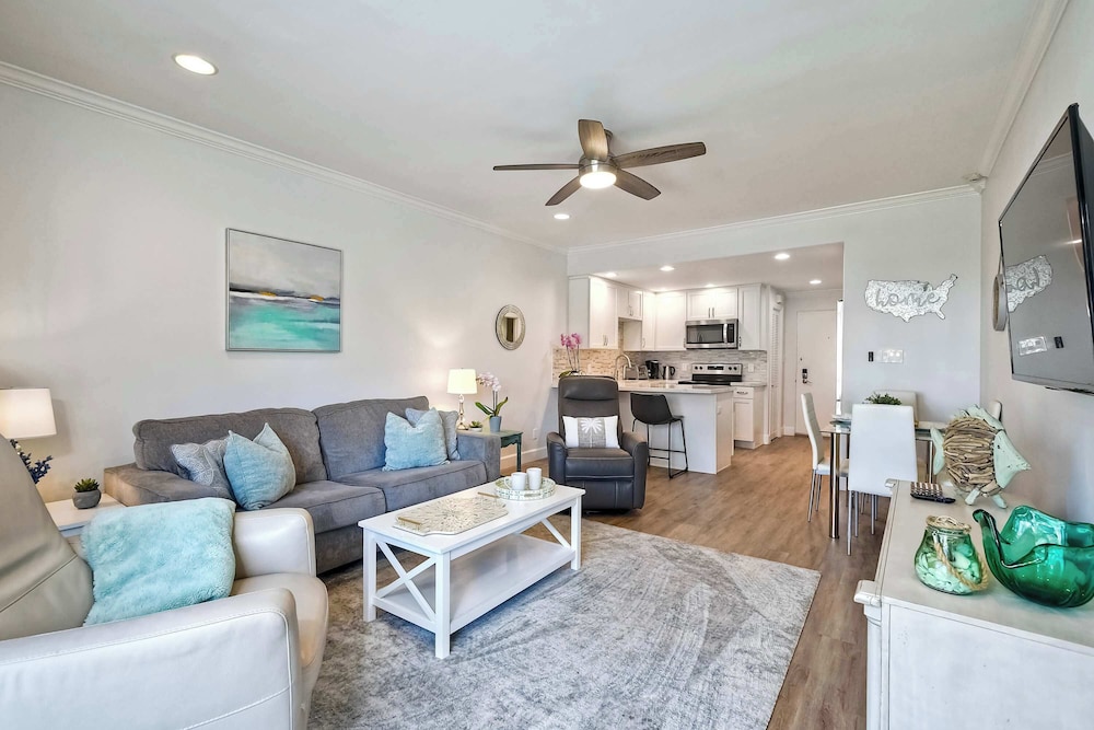 645 Fresh Modern Condo Inside Resort Gates Free Wifi Walk to Spa — 4-Star Luxury Hotel in Encinitas, United States