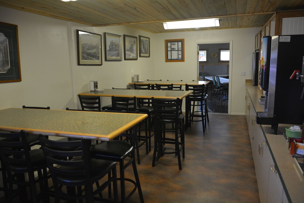 Locomotive Inn - photo 23