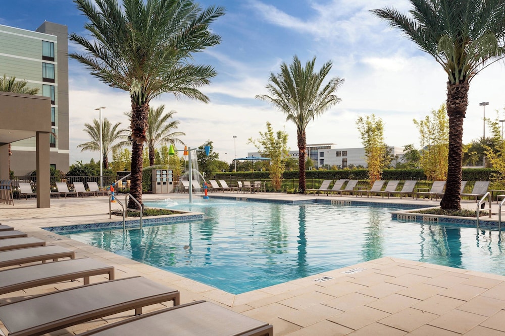 SpringHill Suites by Marriott Orlando at Millenia - photo 11