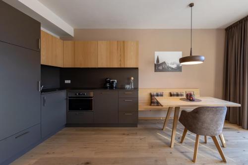 Charming Suite by Dornsberg Panoramic Apartments — 4-Star Luxury Hotel in Scena, Italy