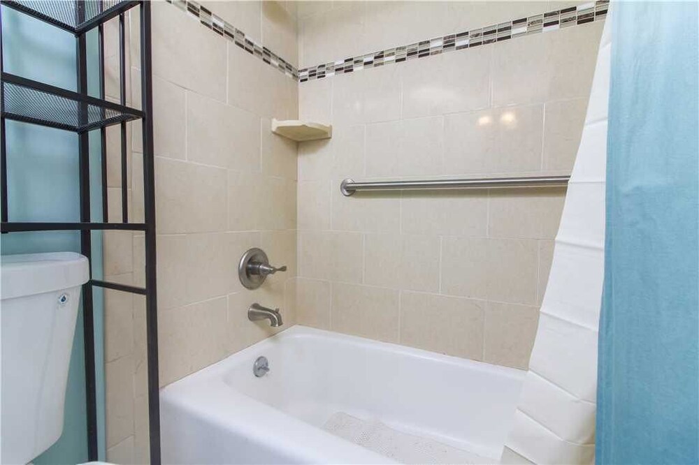 Sunglow Resort 305 - photo 27