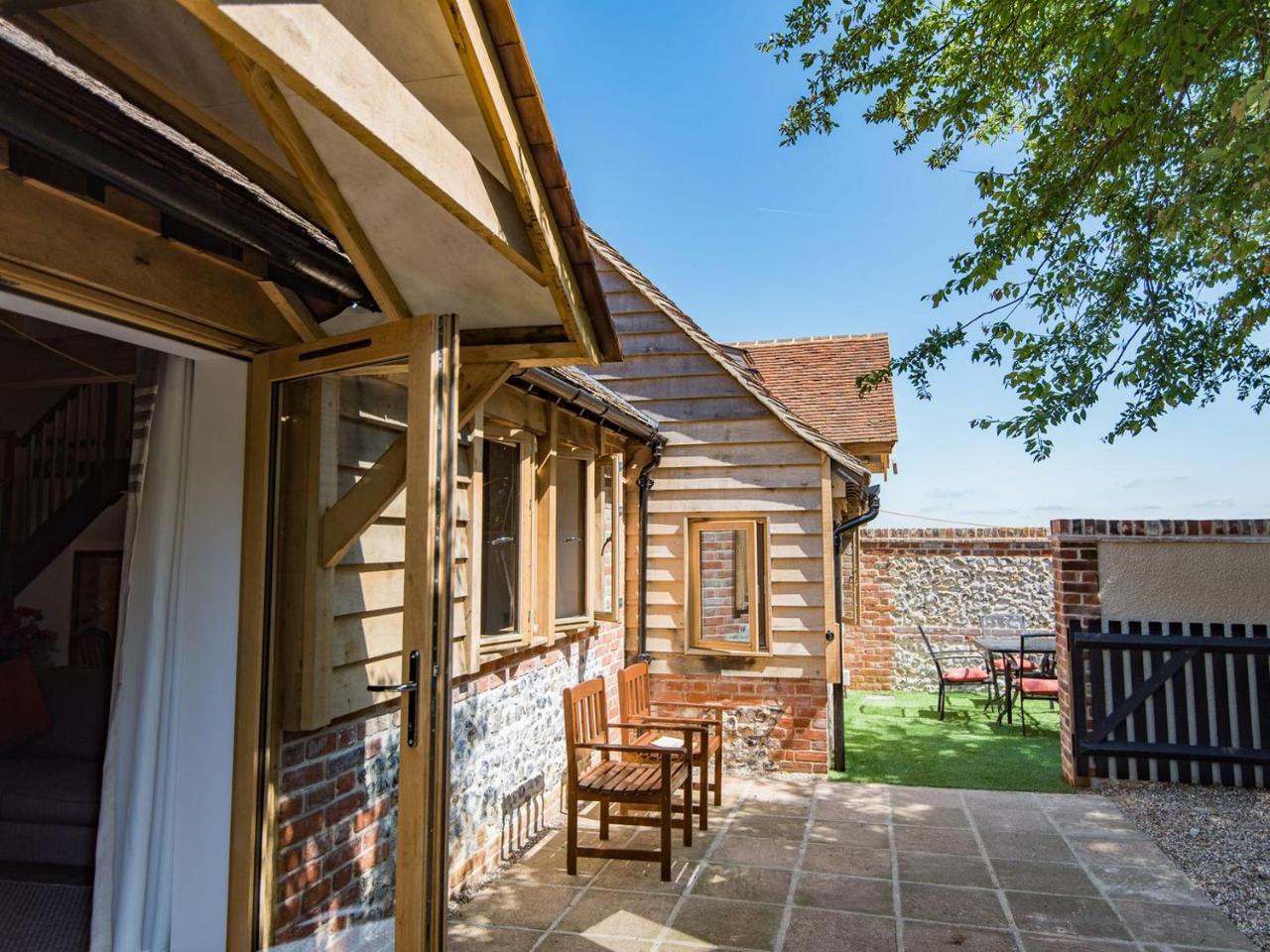 Norwood Dairy — hotel in Sittingbourne