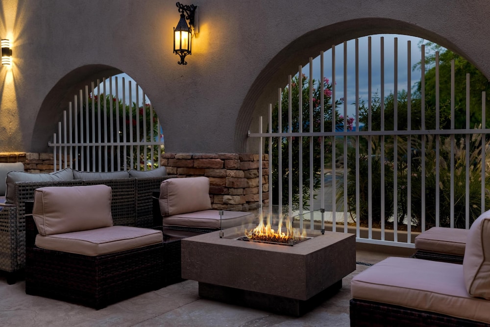 Hampton Inn & Suites by Hilton Mesquite - photo 48